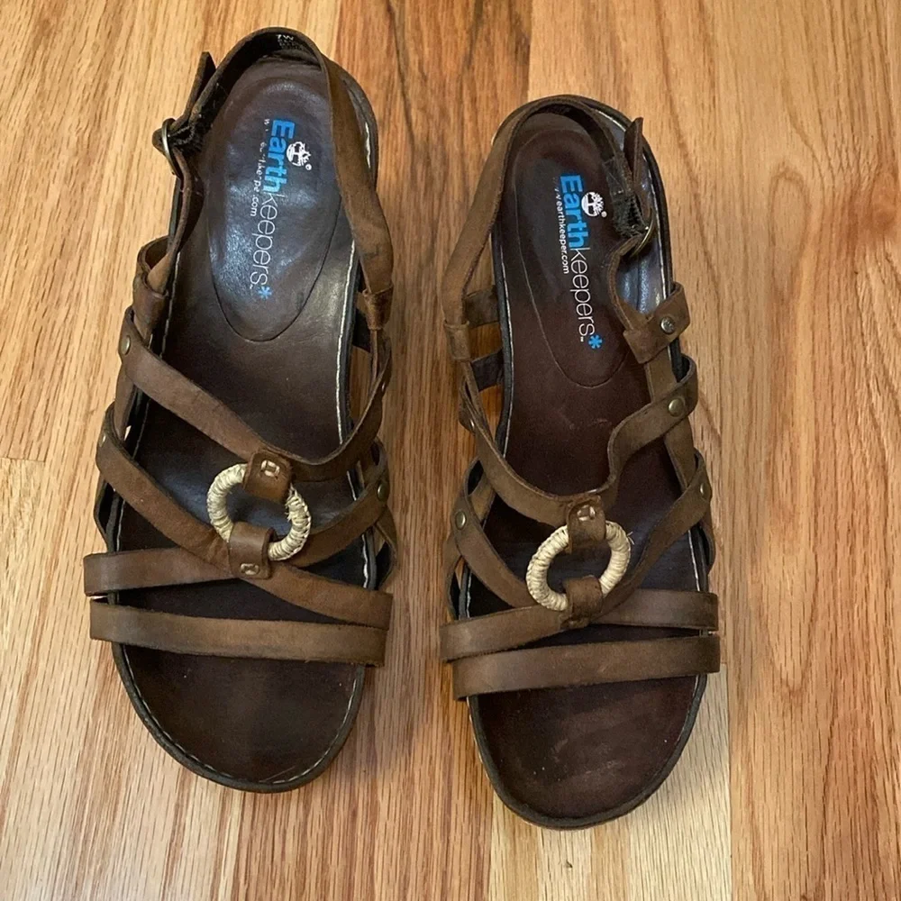 Timberlands Earth keepers strappy leather sandals women’s brown distressed Sz 7W